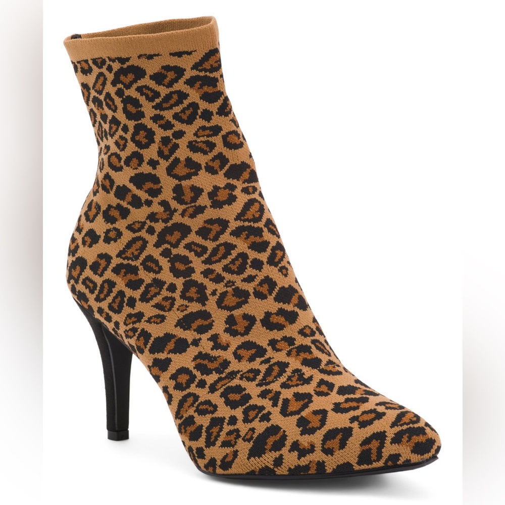 NWT-Cushionaire, Gipsee Dress Booties